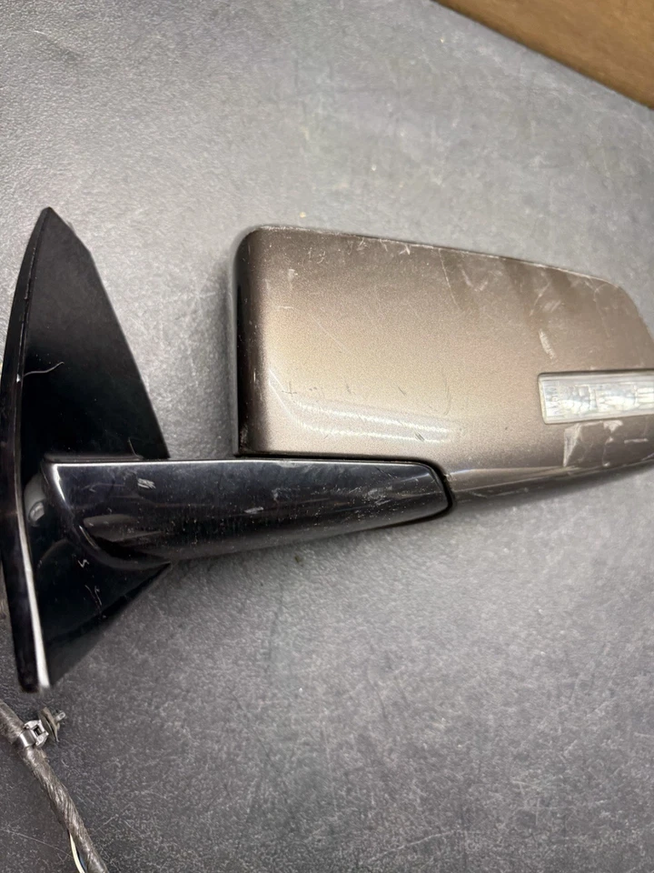 Оригинальный 2009-2017 Chevy Acadia Traverse правый подогрев сигнал питания сложить зеркало #1187 - Изображение 2 из 4