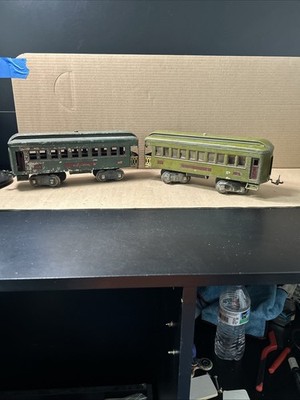 LIONEL PULLMAN 339 & 338 Standard Gauge Passenger Train Cars