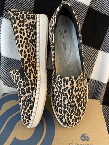 clarks leopard flats