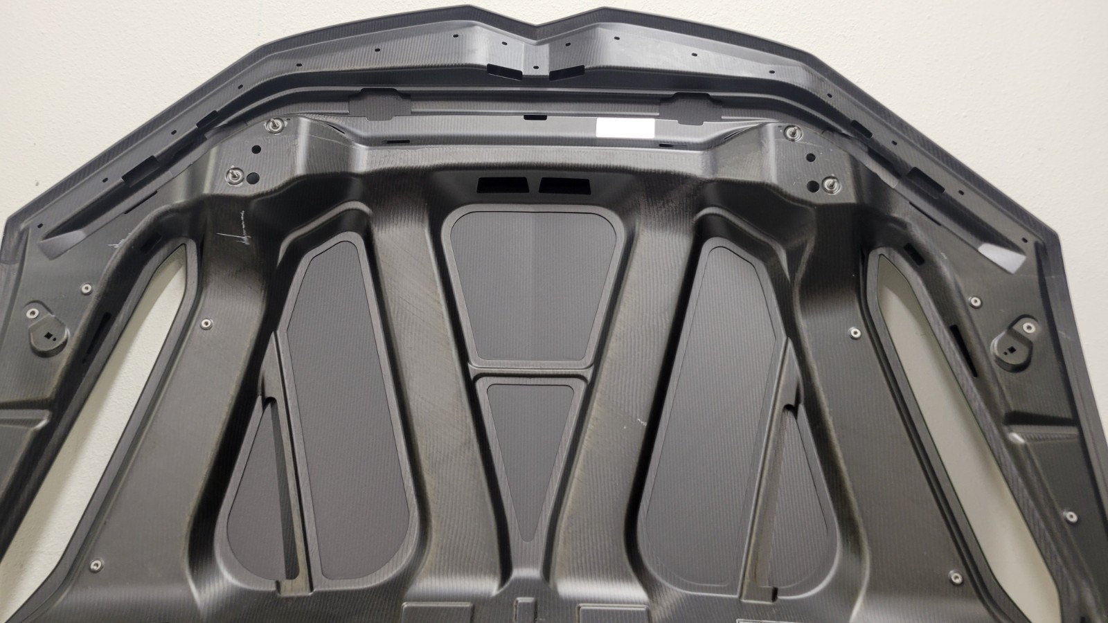 Lamborghini Urus 2023-2024 Hood panel