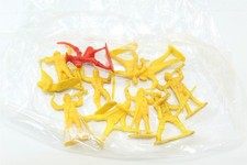 Vintage Plastic Toy Figures Yellow Pirates 1 Red Lot of 11