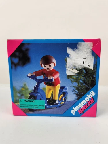Playmobil 4538 Boy Roller Scooter  New Sealed Vintage 1997