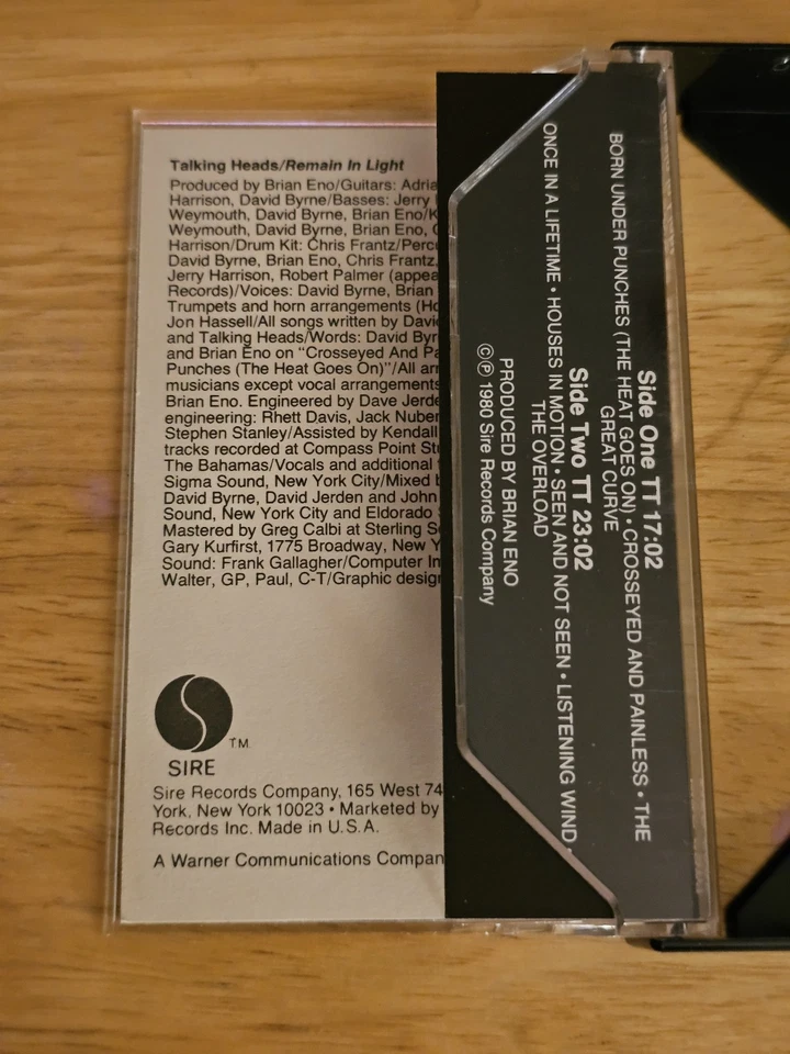 Remain In Light by Talking Heads Cassette Tape 1980 Sire Records Very Good Foto 4 de 4