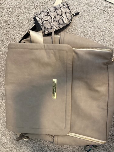 NEW Petunia Pickle Bottom Boxy Backpack Grey Matte Leatherette Diaper Bag New