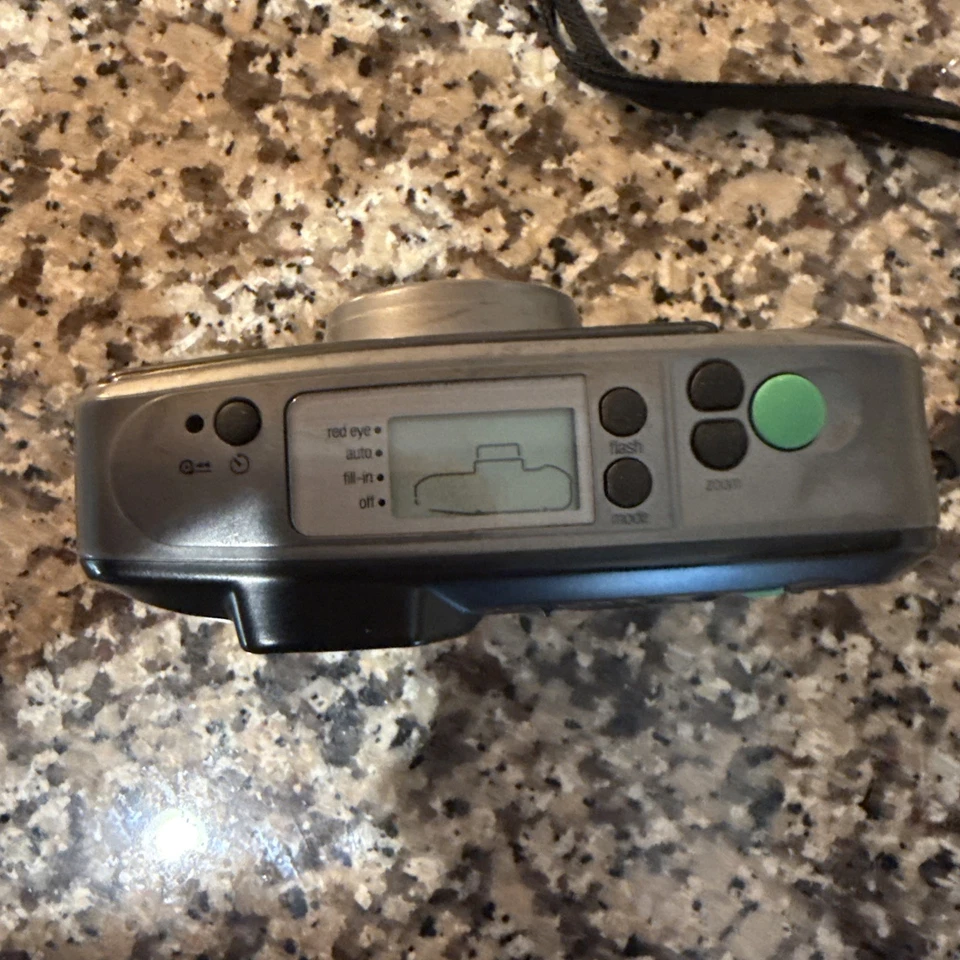 Rollei Prego 90 35 mm Film Camera  28-90mm - Image 3 of 3