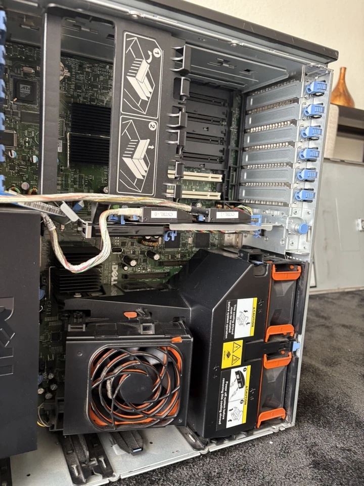 Dell Poweredge 2900 - Image 2 of 4