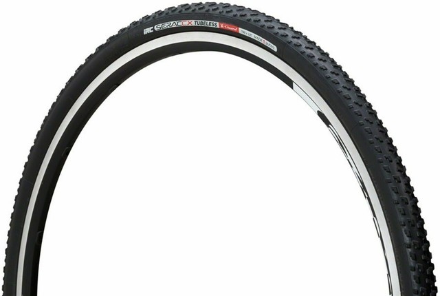 700x32 slick tires