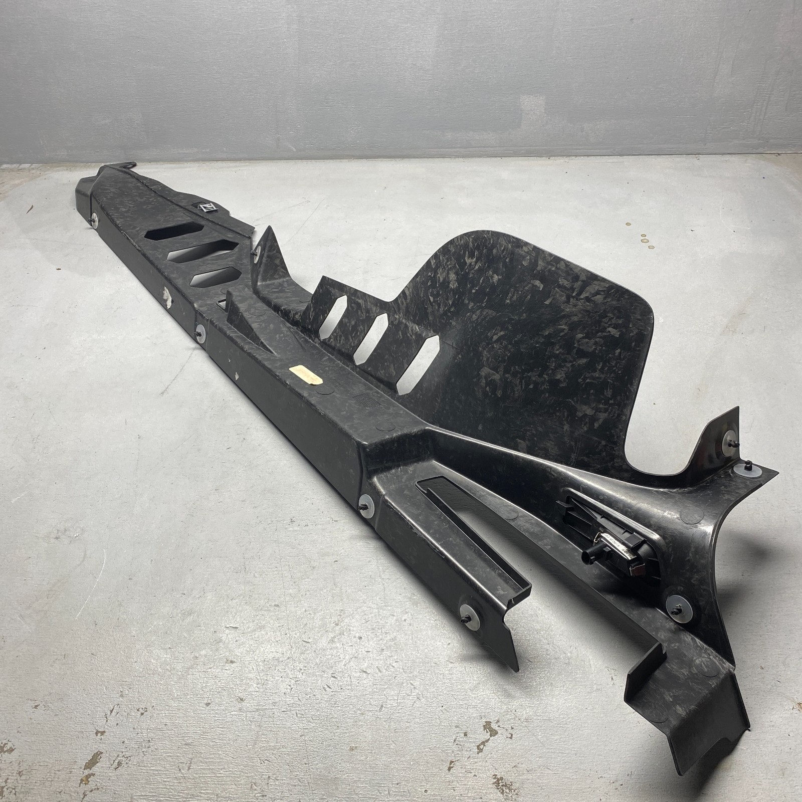 2019 Lamborghini Huracan LP580-2 Engine Bay Left Carbon Forged 4T0863081