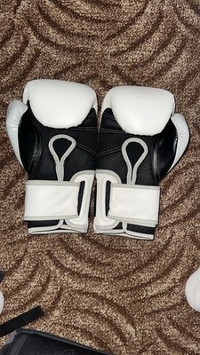 Boxhandschuhe 12 oz Weiß Everlast Powerlock Boxen Training