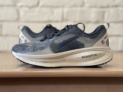 Nike Air Zoom Vomero 18 Running Shoes Oatmeal Black Volt HM6803