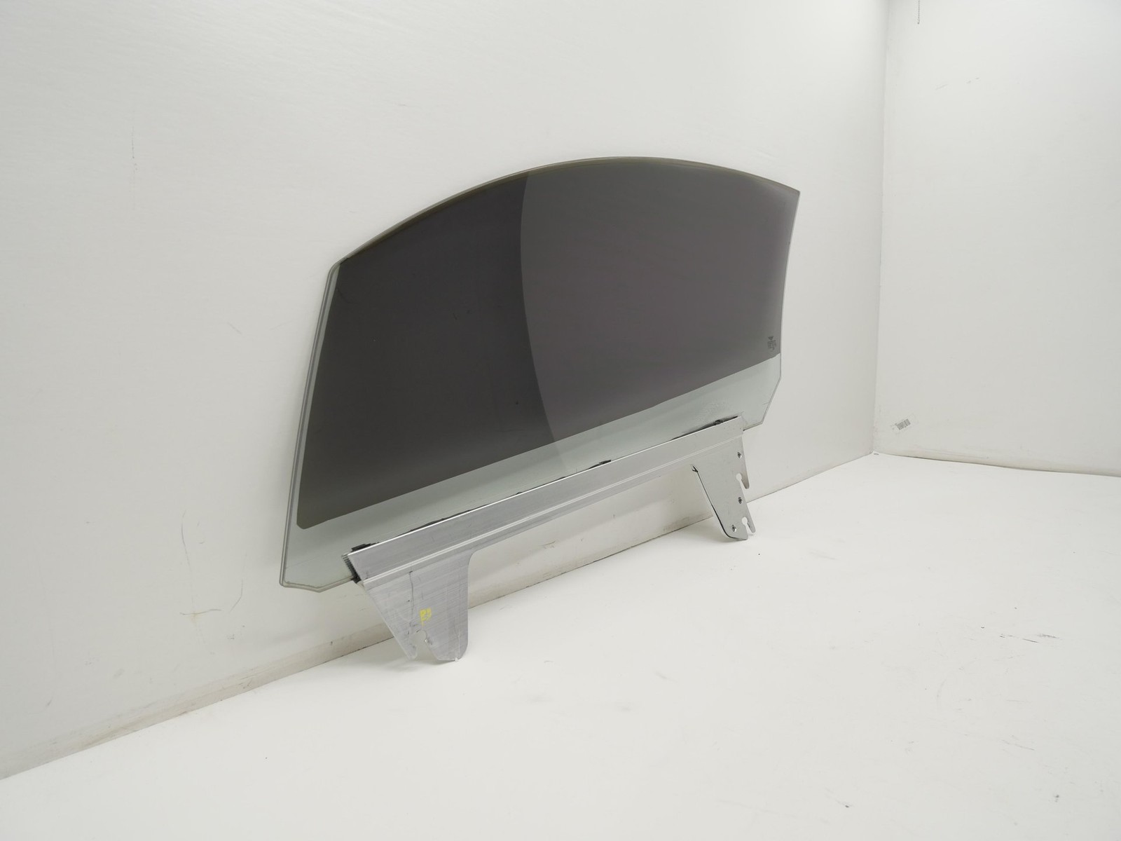 2005 Bentley Continental GT Coupe Front Passenger Door Glass Window Right RH OEM