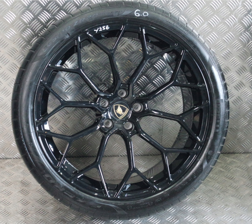 20” Lamborghini Huracan Performante Wheels & Tires Set Black OEM 305/30/20
