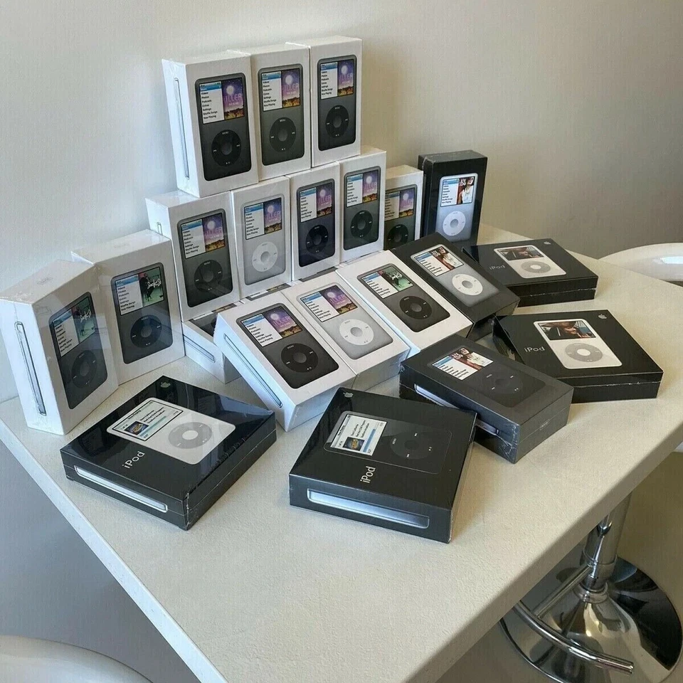 🍎NEW Apple iPod Classic Video 5th Generation 30/60/80GB 160GB 256GB Sealed Box - Image 2 of 4