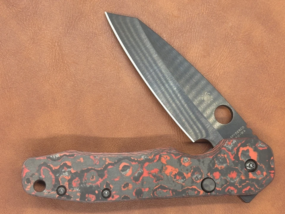 Spyderco Smock C240GM4PBK - Blade HQ Exclusivo - Básculas de carbono de flujo de lava añadidas Foto 3 de 4