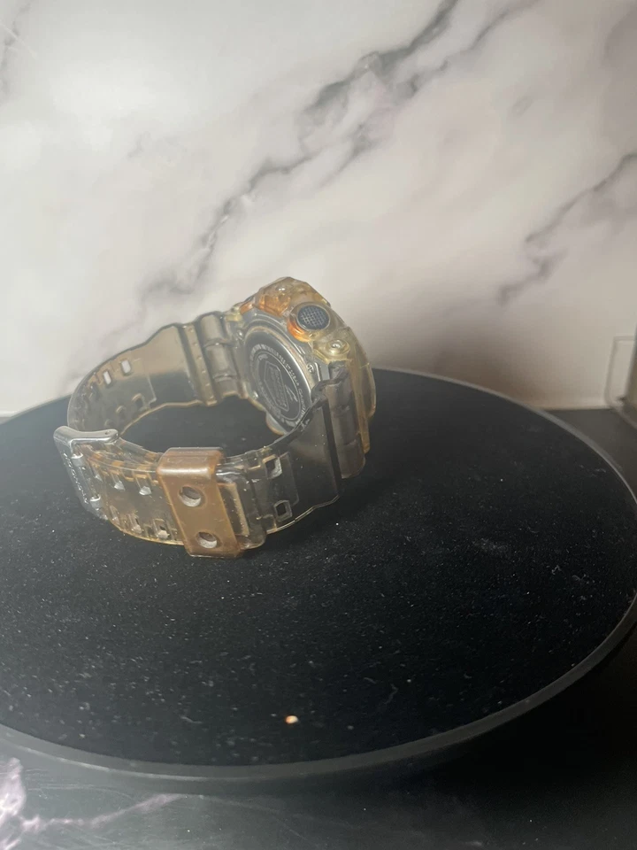 Amortiguador analógico digital CASIO G 5522, GA -700 SK Foto 2 de 4