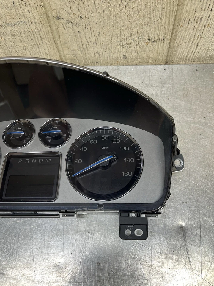 Cuadro de instrumentos velocímetro Cadillac Escalade ESV EXT 2007-2014 FABRICANTE DE EQUIPOS ORIGINALES Foto 4 de 4