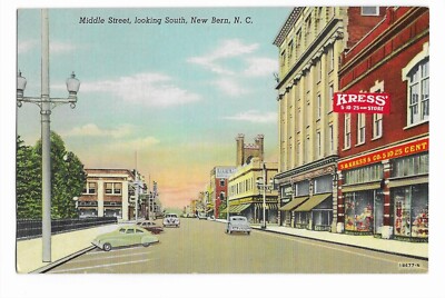 Postcard Middle Street Looking South New Bren North Carolina NC c1941 Kress & Co