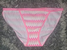 VS Vintage 2015 Polka Logo String bikini NEW size Medium Neon Pink Chevron