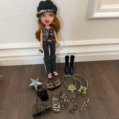 BRATZ Wild Life Safari MEYGAN With Original Outfits MGA 2004 Rare Vintage