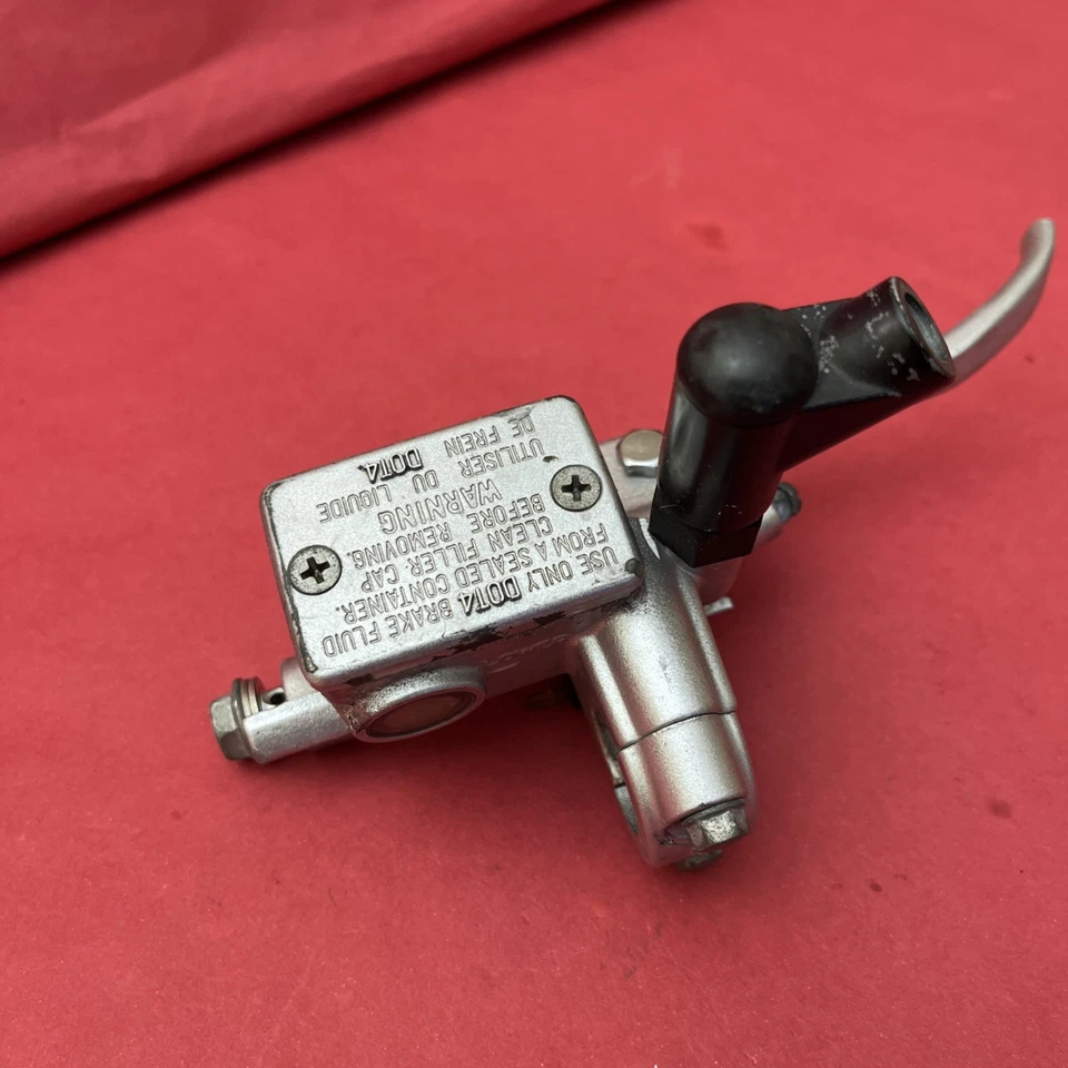 00-17 Suzuki Drz400 S Sm OEM Palanca de cilindro maestro de freno delantero Foto 4 de 4