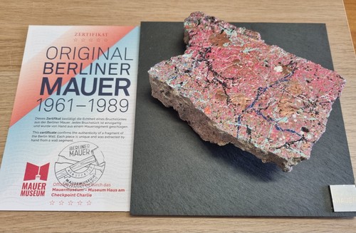 Original Very Large 13 cm Piece of the BERLIN WALL on Slate Display + COA - Picture 4 of 20