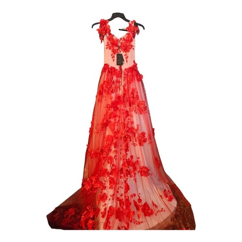 Elegant Red Floral Wedding Ball Gown Size 4-6 - Picture 7 of 7