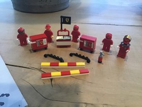 LEGO Racers: Ferrari Truck 8185 - 100% Complete Blocks, Missing Some Stickers