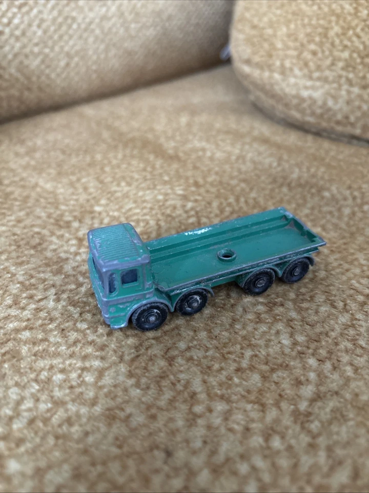 Matchbox Lesney Mercedes Container Truck Green Mayflower - Image 4 of 4