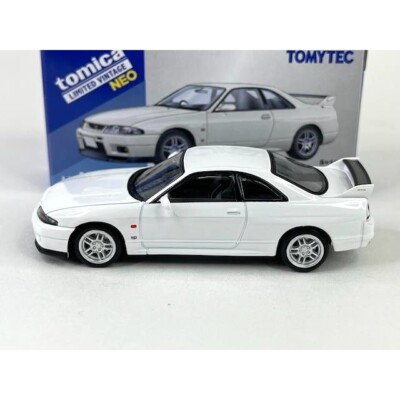 Tomica Limited Vintage NEO LV-N308c Nissan Skyline GT-R R33 V-Spec