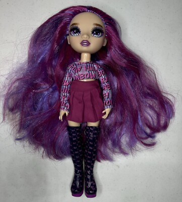 Emi Vanda Rainbow Orchid Purple MGA Rainbow High Series 3 Fashion Doll