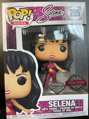 Funko Pop! Selena Burgundy Dress 