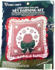 Stitchery Kit Started Vogart Crafts Net Darning Pillow CHRISTMAS WREATH