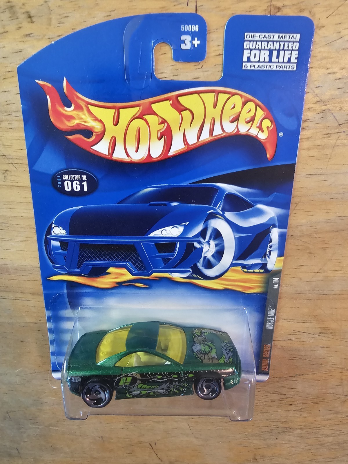 Hot Wheels MUSCLE TONE, Green; 2001 Collector No. 061