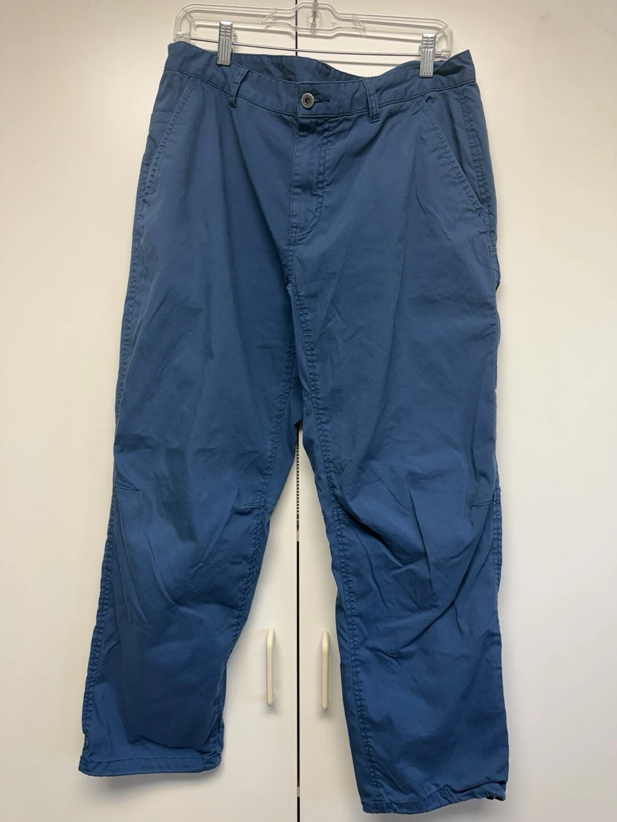 Mountain Hardware Men’s 36x32 Blue Hiking Pants