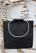 Avantgarde Designer Tasche Metall Bügeltasche Studio MACHARTEN Leder Totem Bag