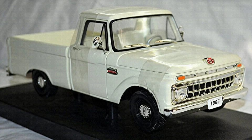 Ford F100 Pickup 1965 - 4. Generazione 1961-66 Bianco 1:18 Sun Star 1271 - Immagine 3 di 4