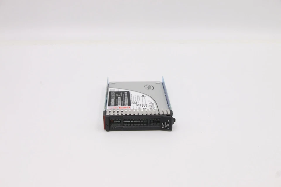 NEW Lenovo 01PE339 4XB7A13636 2.5" 1.92TB Mixed Use SATA 6Gb HS SSD - Image 4 of 4