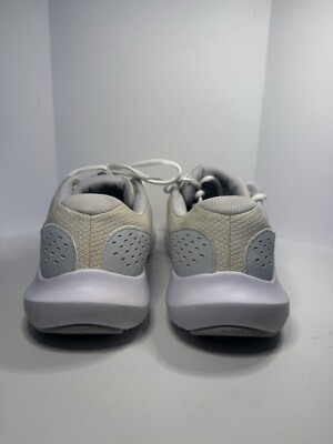 Under Armour UA Mens Charged Surge 4 Running Shoes 3027000  display picture 1