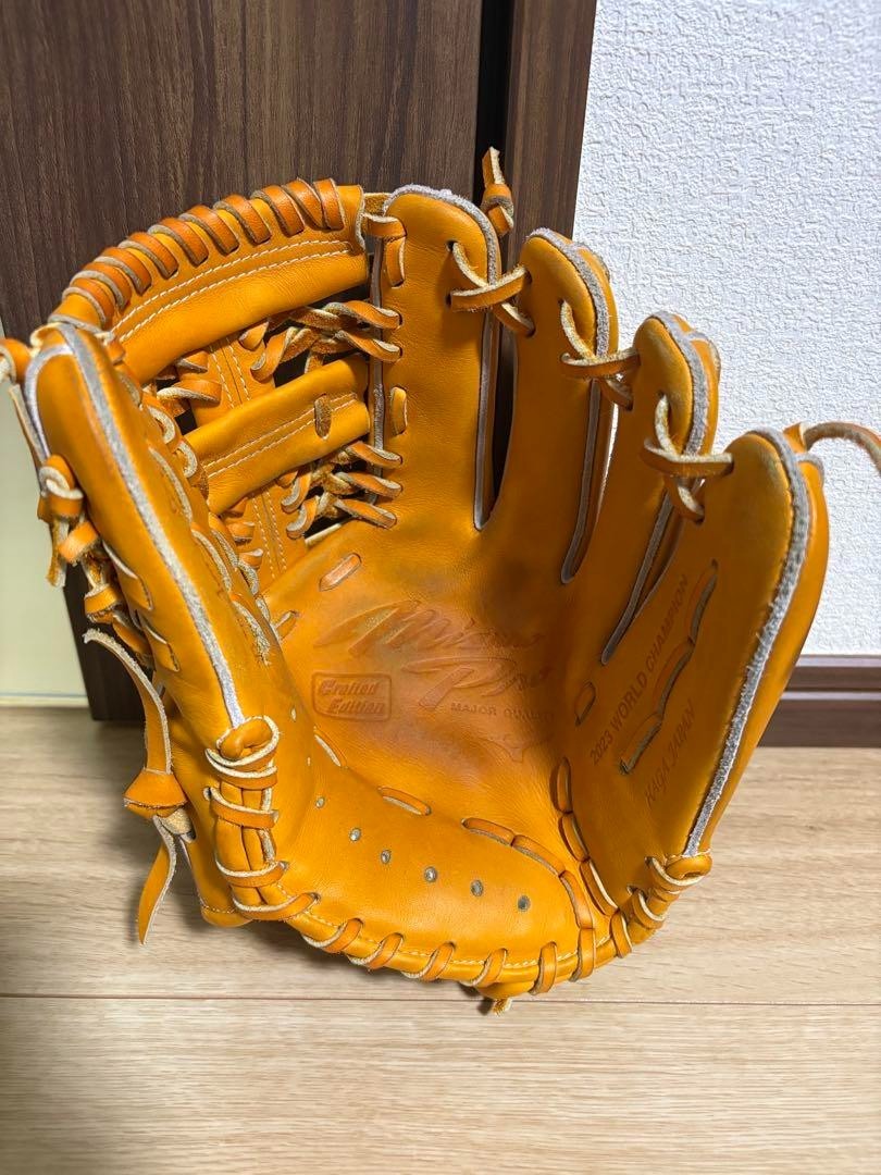 Mizuno pro 11.75 Infield Right Orange HAGA Japan 2023 WBC Champion