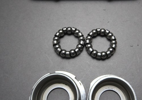 Shimano Dura Ace EX BB 7200 Bottom Bracket / ENG / 112 mm / 1980 - Picture 6 of 16