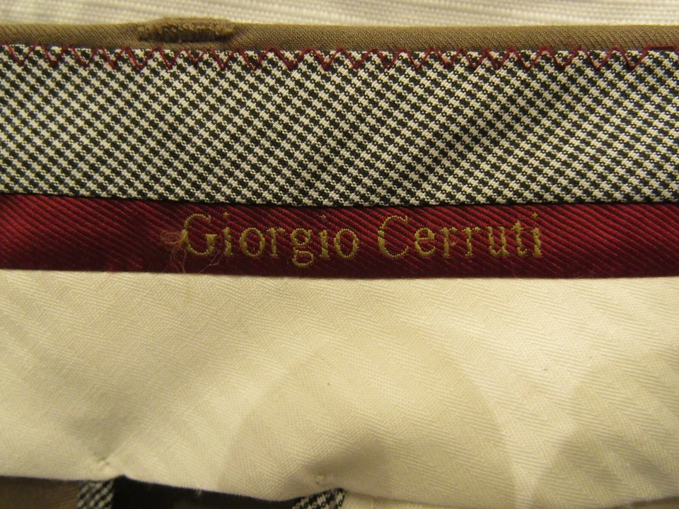 PANTALONES DE VESTIR PARA HOMBRE GIORGIO CERRUTI MILANO ITALIA BRONCEADO CON PUÑOS TALLA 40X32 Foto 2 de 4