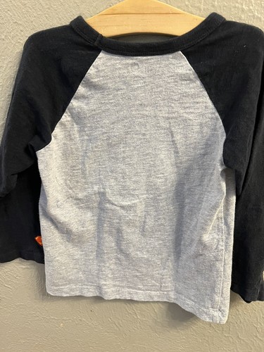 Lot Of 3 Boys Long Sleeved Boys Tshirts Gap Mini Boden NWoT - Picture 9 of 10