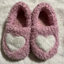 Wonder Nation Pink Girl  s Slippers 9-10