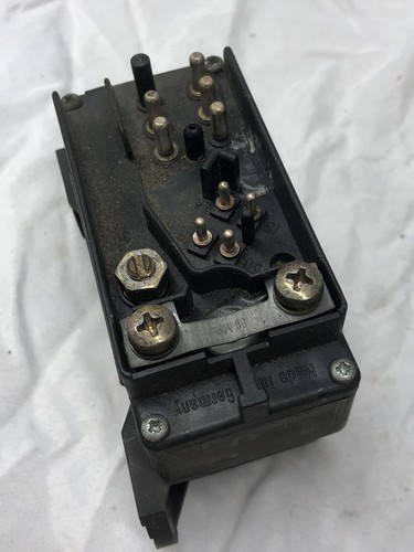 81-85 Mercedes-Benz W123 Pre Glow Plug Relay Preheating 300D 300TD 300CD - Picture 4 of 4