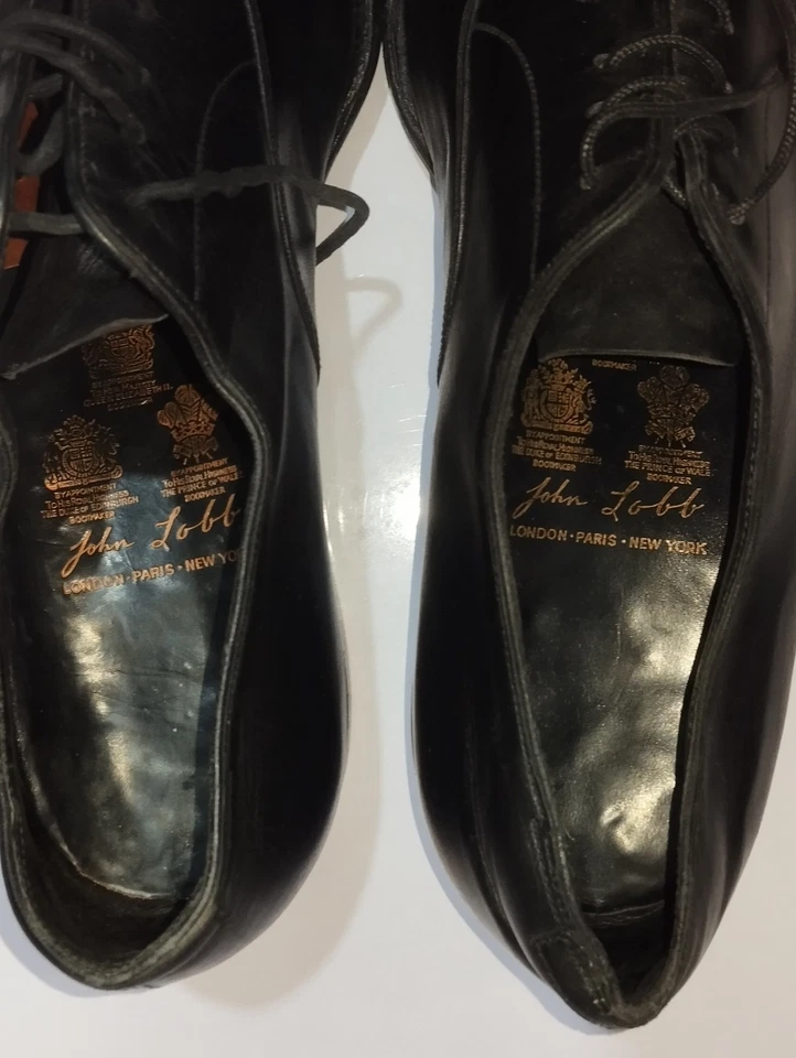 Редкие винтажные туфли John Lobb с небольшим недостатком. Золотая марка и марка. Пожалуйста, прочтите - Изображение 2 из 4