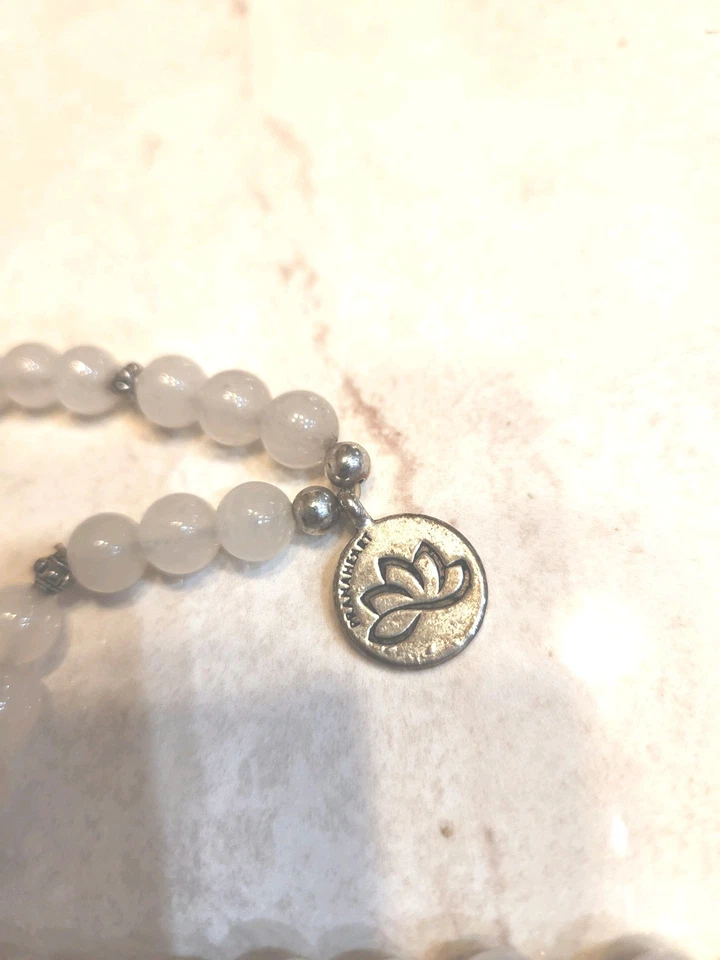 Long Round Polished Quartz Bead Necklace - Image 4 of 4