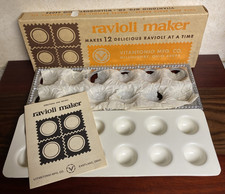 Vintage Ravioli Maker Vitantonio MFG. Co. Mad...