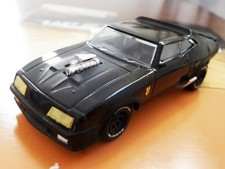 GREENLIGHT 1:64 Ford XB Falcon Interceptor Mad Max Diecast
