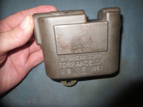 SURPLUS HI-SHEAR CORP. 1983 U.S. GOVERNMENT HIGH SECURITY PADLOCK with 1 Key