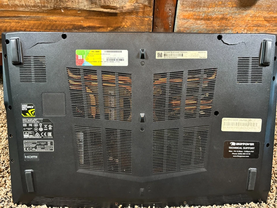 Portátil MSI i7-7700HQ GTX 1050 Ti 954 GB SSD 16 GB RAM GL62M 7REX con ventilador Foto 4 de 4